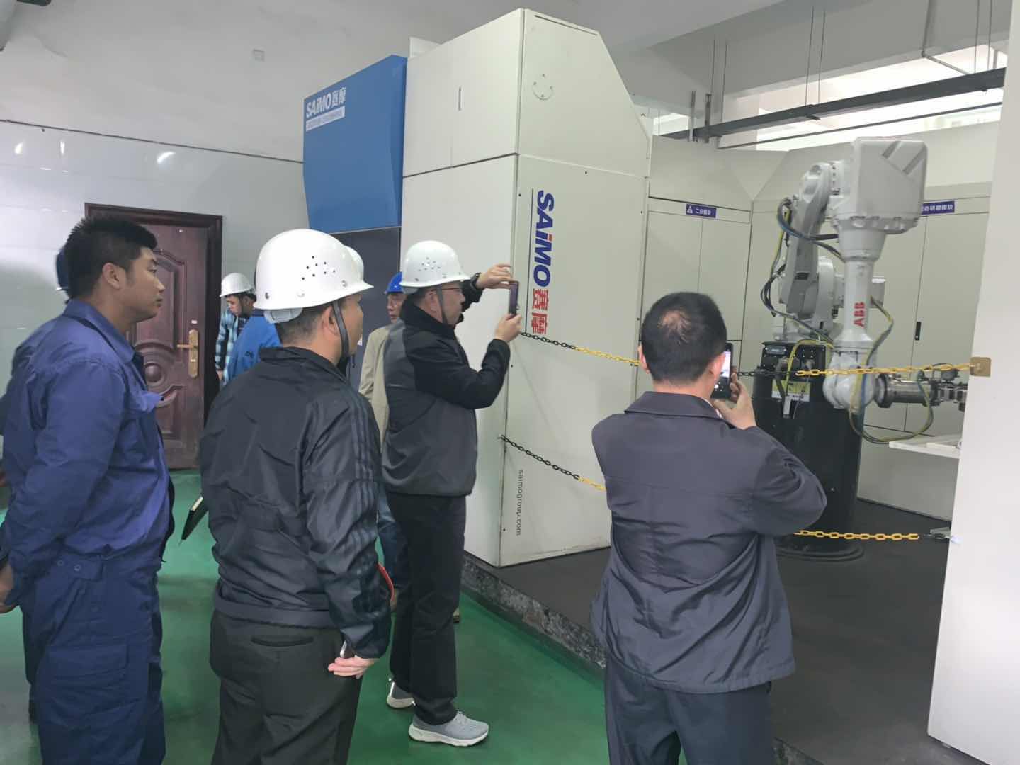 酒钢全自动制样参观现场 酒钢全自动制样参观现场